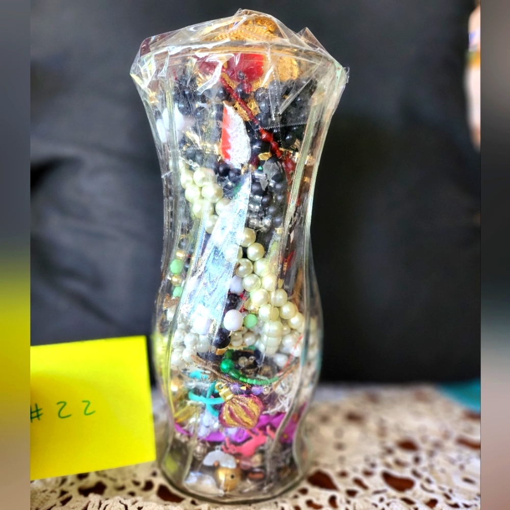 Grab bag vase